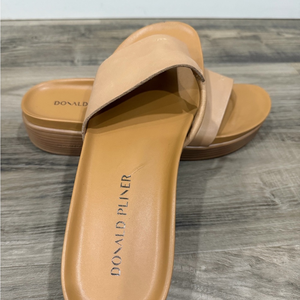 Donald Pliner Fifi Sandal in Camel - Vachetta - Picture 4 of 8